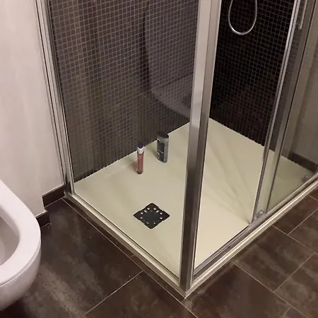 Romeo & Juliet Non-hotel Pensión *