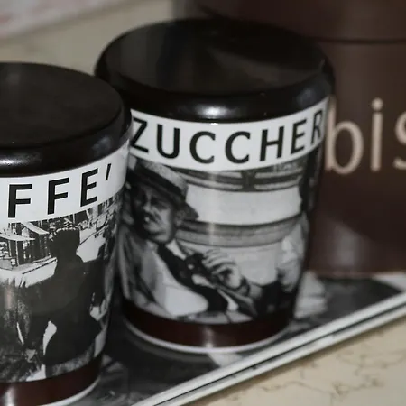 Romeo & Juliet Non-hotel