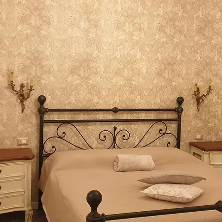 Romeo & Juliet Non-hotel Guest house