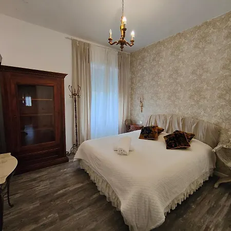 Romeo & Juliet Non-hotel *