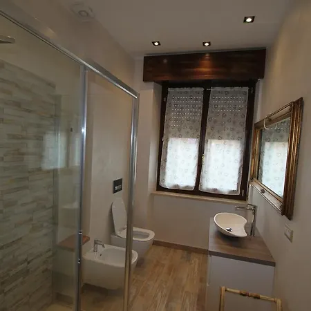Romeo & Juliet Non-hotel Guest house