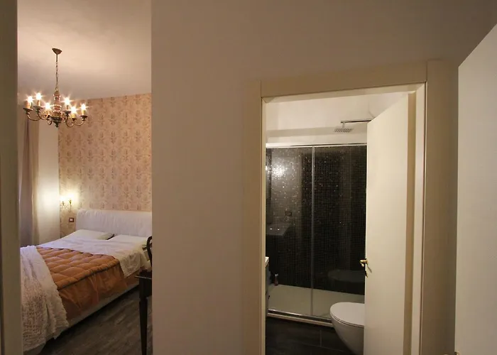 Romeo & Juliet Non-hotel Verona