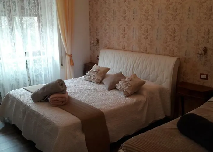 Romeo & Juliet Non-hotel Maison d'hôtes *