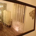 Casa de hóspedes Romeo & Juliet Non-hotel *