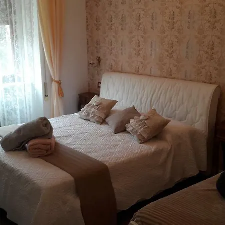 Romeo & Juliet Non-hotel Vendégház *